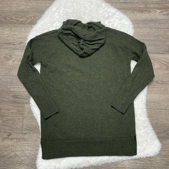 Nicole Miller Sweater Pullover Hoodie Green Sz Small 100% Extra Fine Merino Wool - Picture 5 of 9